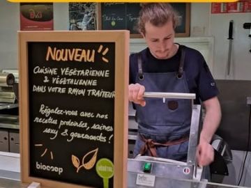 Retrouvez de nombreux plats traiteur végétarien dans notre magasin Biocoop Coccinelle à Saint-Martin-des-Champs ! 

Bon appétit ! 

#vegetarien #bio #morlaix