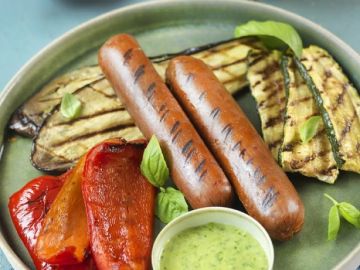 L'été est definitivement dans nos assiettes avec cette recette végé d'un BBQ revisité. 

• Difficulté : ★☆☆
• Pour : 4 personnes 👥👥
• Préparation : 20 min...