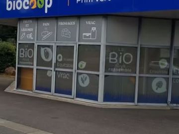 Bienvenue chez Biocoop Prim’ Vert

Cette semaine, direction Lesneven pour poursuivre notre série à la
découverte des magasins Biocoop Finisterra !...